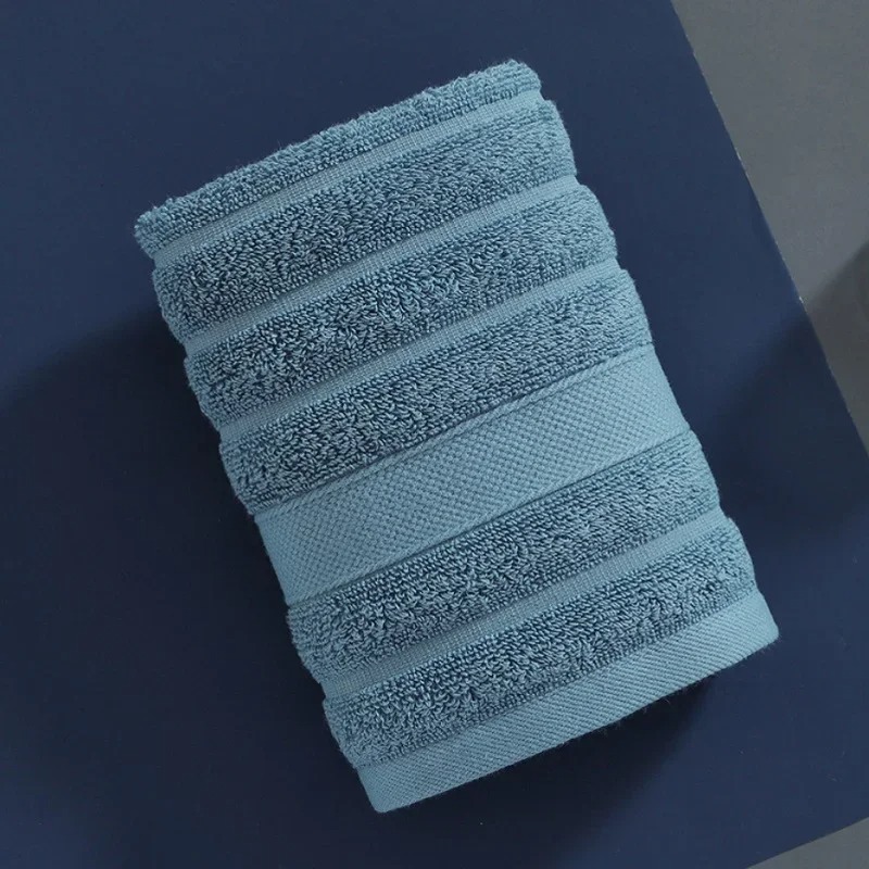 Полезное квадратное полотенце  – обзор и цена Zara Home Bathroom